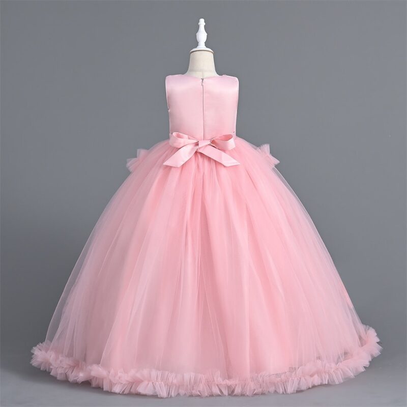 Elegant Pink Dress with Gold Embroidery and Sequins - Image 4