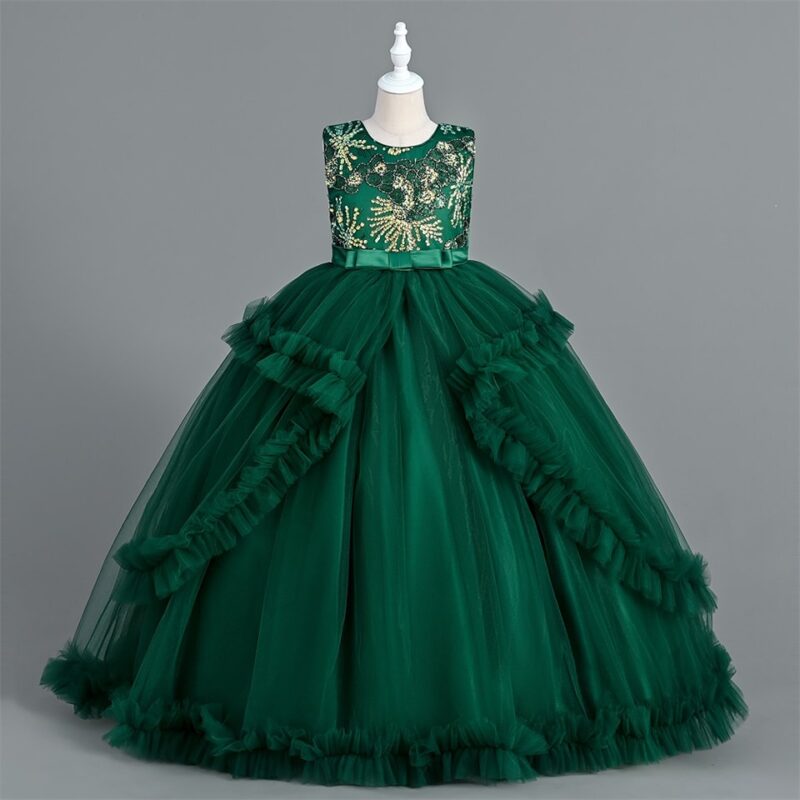 Elegant Green Dress with Gold Embroidery and Sequins - Image 3
