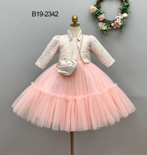 Elegant Light Pink Dress with Floral Pattern and Matching Jacket