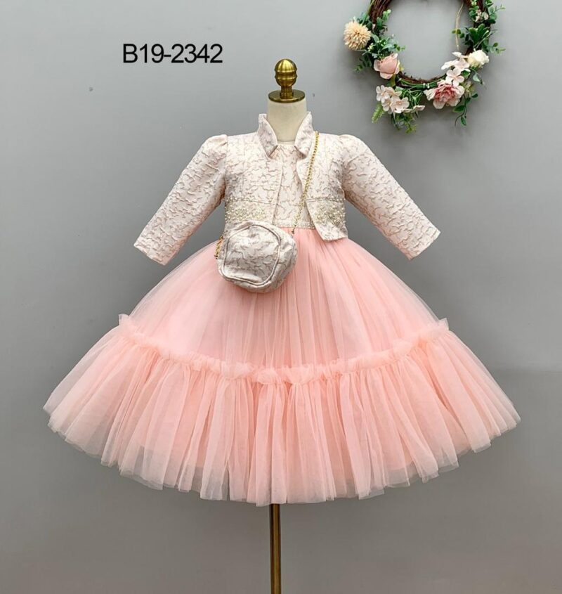 Elegant Light Pink Dress with Floral Pattern and Matching Jacket